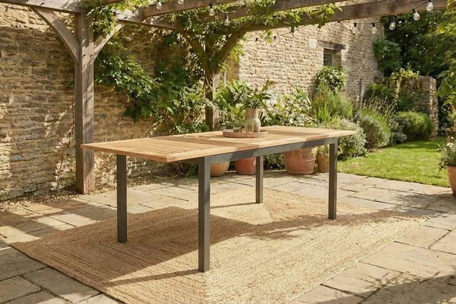 Hartman South Wales Ausziehtisch für Garten und Terrasse aus Aluminium und Teakholz in Xerix/Natur, B/T/H: 90 x 150/210 cm - Bild 1