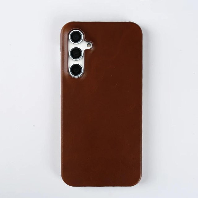 Handgefertigte Lederhülle für Samsung Galaxy S23 FE S22 Plus S21 S20 FE 5G mit Vintage-Muster in Braun - Bild 1
