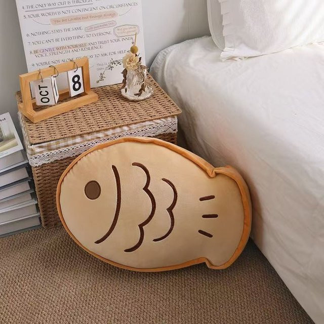 BC Pet Supplies Taiyaki Plüschkissen, Japanisches Fischförmiges Stofftier, 25cm - Bild 1
