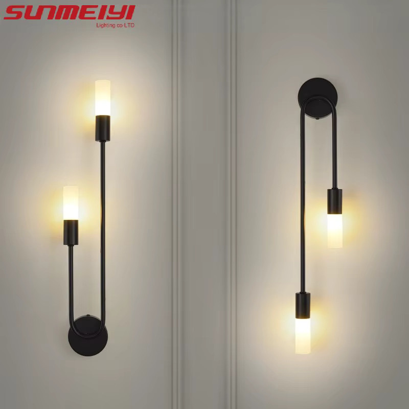SUNMEIYI LED Wandlampe im Luxus-Design für Wohnzimmer, Flur und Schlafzimmer, Gold/Messing oder Schwarz, Up-Down Licht in Warmweiß - Bild 1