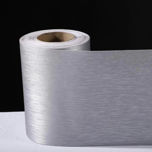 Selbstklebender Wandleisten Aufkleber von Artesano Home in Silber, gebürstete Metall-Imitation für Sockelleisten, Türrahmen und Fensterrahmen, Länge: 5 m, Breite: 10 cm - Bild 1