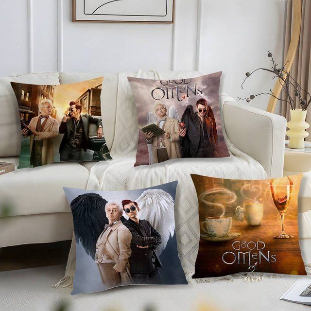 TV Good O-OmenS Series Kissenbezug aus Plüsch in quadratischer Form für dein Sofa und deine Heimdekoration - Bild 1