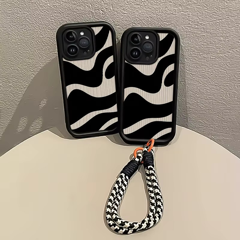 Silikon-Handyhülle mit Zebra-Streifenmuster und Hängeband für iPhone Modelle in Schwarz und Multicolour - Bild 3