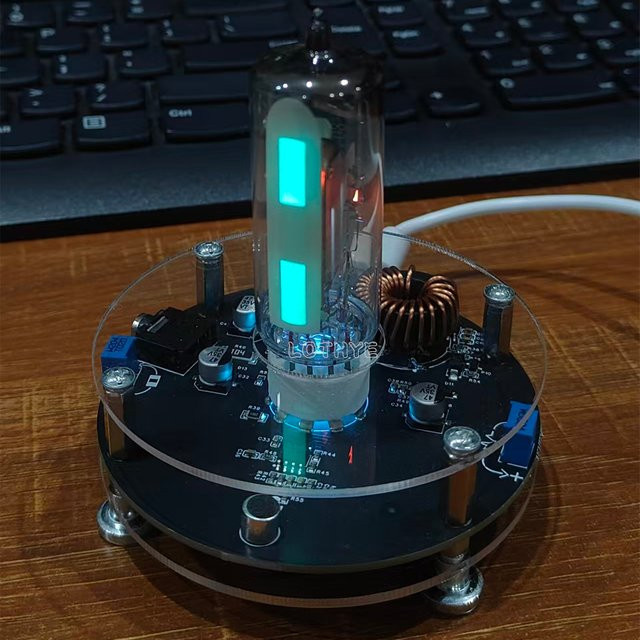 LOTHYE Musik-Rhythmus-Lampe mit Katzenauge-Effekt, RGB-Atmosphärenlampe in Multicolour, transparente elektronische Röhre mit einstellbarer Empfindlichkeit - Bild 1