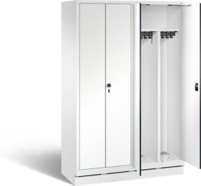 C+P Spind Evolo Schwarz-Weiss mit Türen, Korpus Verkehrsweiß und Front Weiß, H x B x T: 180 x 119 x 50 cm - Bild 1