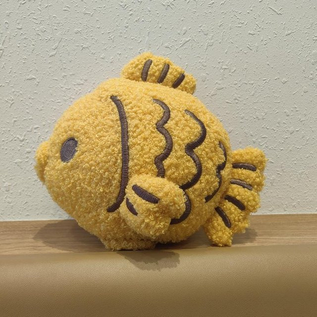 Kidsly Taiyaki Plüschtier, Fischpuppe, gelb, ab 14 Jahre - Bild 1