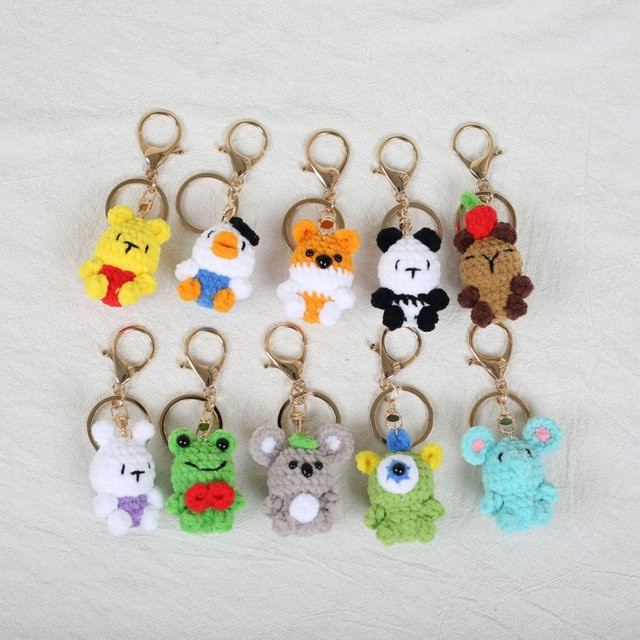 Schlüsselanhänger, gehäkelt, Hase, Welpe, Bunt, Unisex - Bild 1