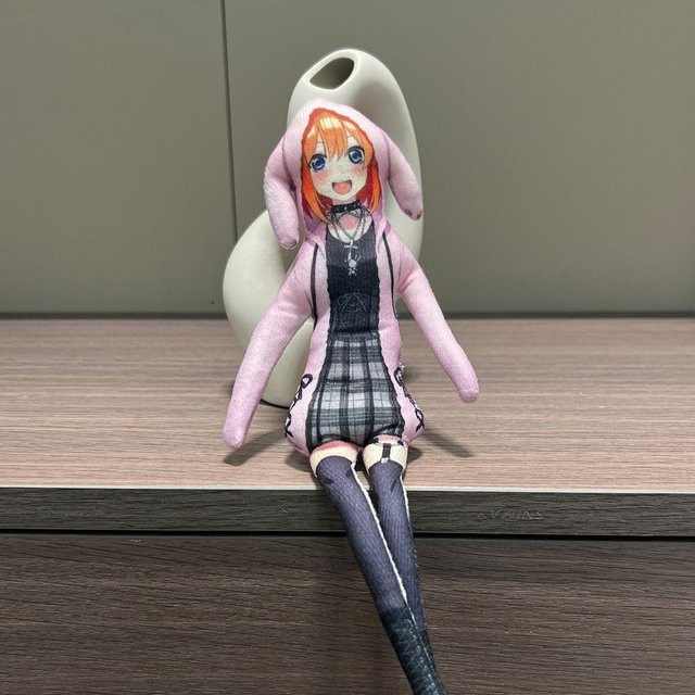 Yiran toy Ichika Nakano Nino Nakano Plüschtier, 28cm, mit Skelettkörper, ab 18 Jahre - Bild 1