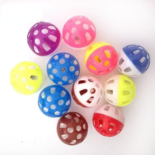 Yiran Furniture Katzenspielzeugbälle mit Glöckchen, 10-teiliges Set - Bild 1