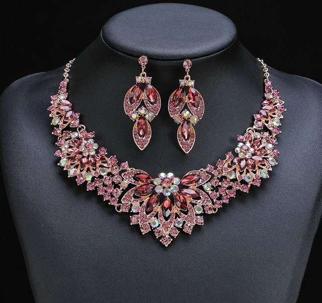 YIRAN Jewelry Schmuckset, Ohrstecker & Halskette, Roségold, Messing, Kristall, Damen - Bild 1