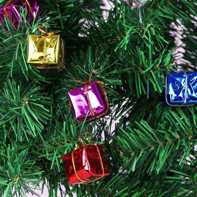 Bunte Mini Weihnachtsboxen als hängende Ornamente aus Schaumstoff für deinen Weihnachtsbaum und Party-Dekorationen - Bild 1