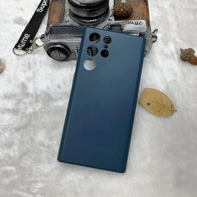 Offizielle Samsung Lederhülle mit Rundum-Objektivschutz für Galaxy S24 Ultra, S24 Plus, S23 und S22 Ultra in Blau und Multicolour - Bild 1