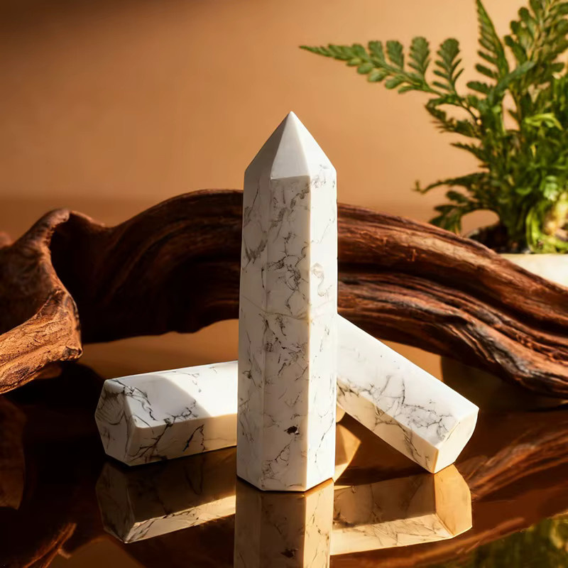 RYCRYSTAL Weißer Türkis Kristall Obelisk aus Quarz als dekoratives Heilstein-Ornament - Bild 4