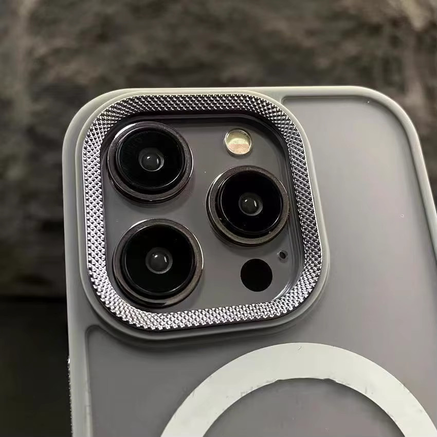 VOUVI Transparente Magnetische Kabellose Ladehülle mit Air Skin Feel Matt-Oberfläche für iPhone 17 16 15 14 13 12 11 Pro Max und Plus - Bild 2