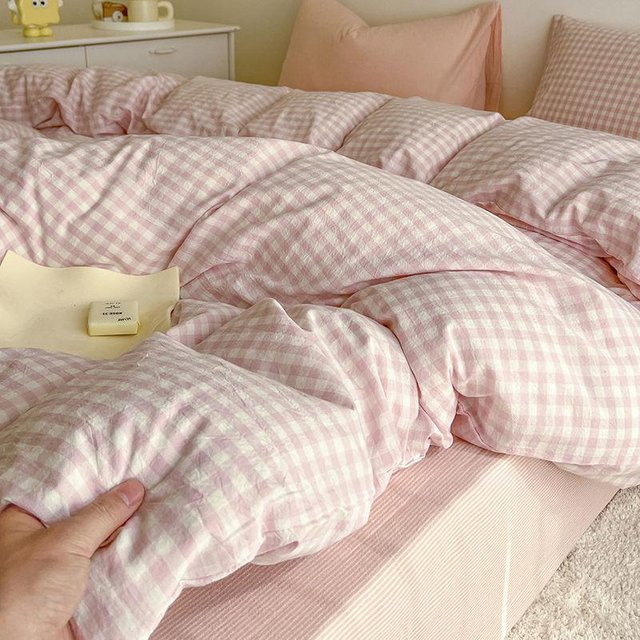 Bin Chi Textiles Bettwäsche-Set mit Karomuster in Rosa, bestehend aus Bettbezug, Kissenbezügen und Spannbettlaken, B/H: 150 x 200 cm - Bild 1