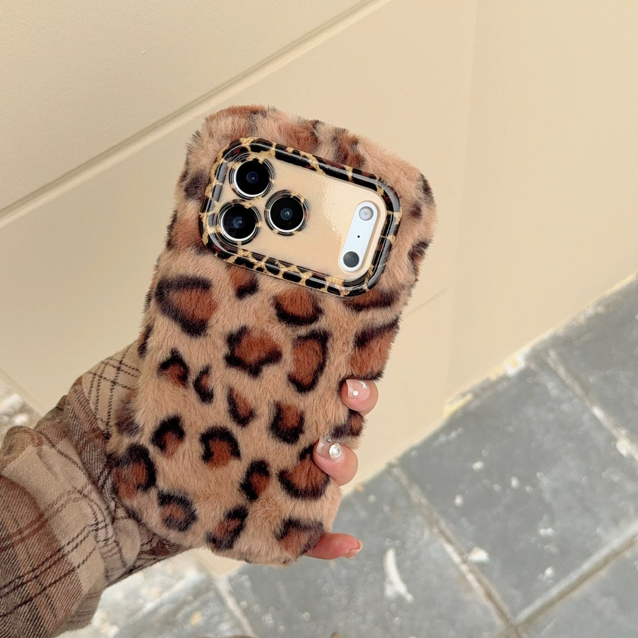 Flauschige iPhone Handyhülle im Leoparden-Design mit weichem Fell und Handgelenk-Kette, kompatibel mit Apple iPhone Air 11 bis 17 Pro Max, braun/multicolour - Bild 2