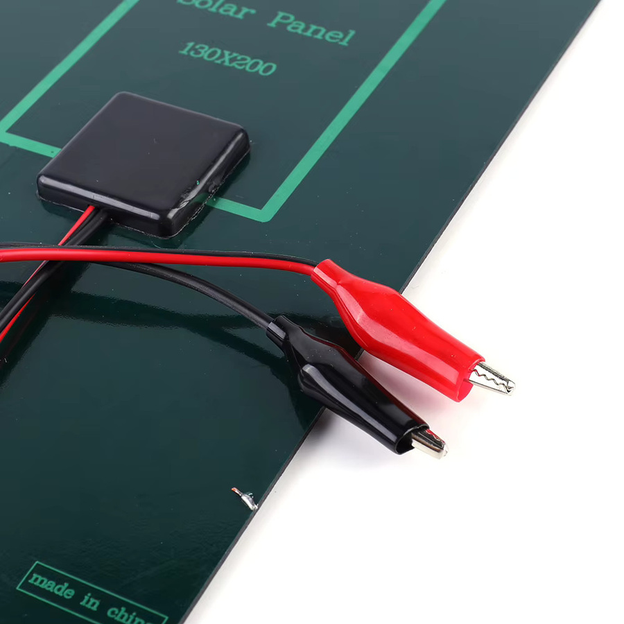 Tragbares 8W 18V Solarpanel mit Clip als wasserdichtes Mini-Solarpanel-Modul zum Laden von 12-18V Batterien - Bild 4