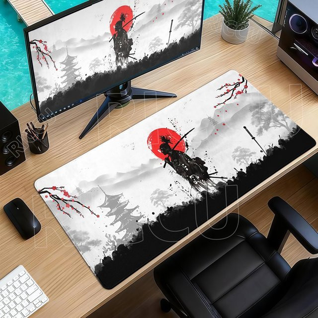 Riccu Gaming-Mauspad Samurai und Sonne in Schwarz-Rot, rutschfeste Schreibtischunterlage für PC und E-Sport - Bild 1