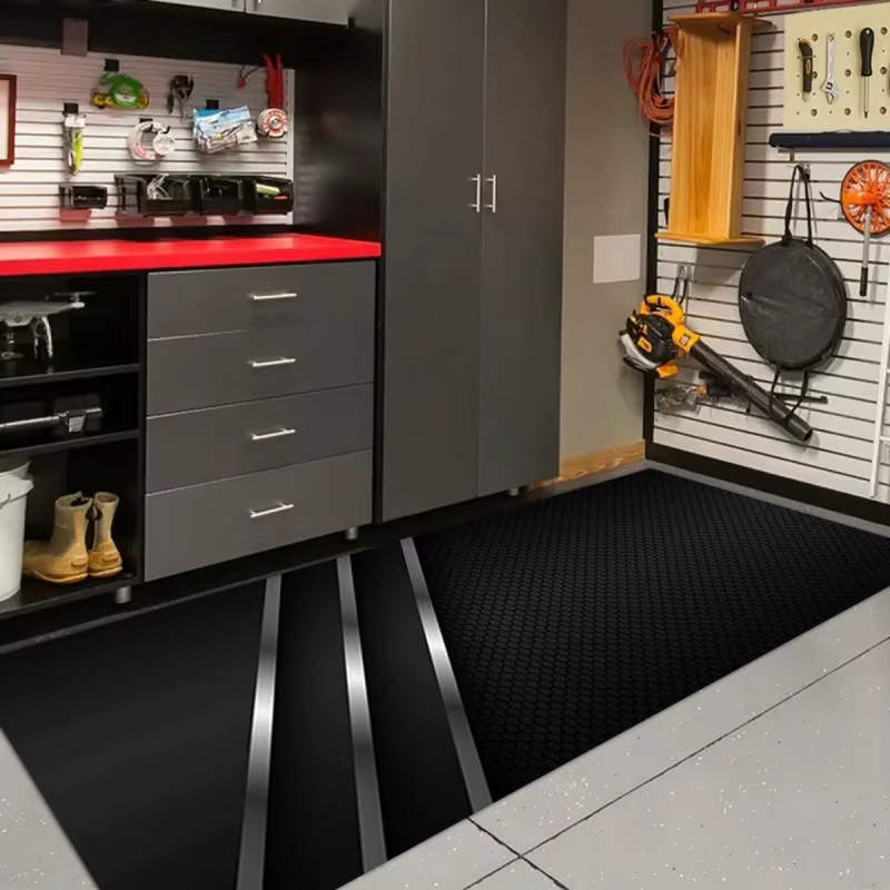 VIKAMA Motorrad-Rennmatte Schwarz, rutschfester und pflegeleichter Sport-Biker-Teppich für Garage und Eingangsbereich - Bild 4