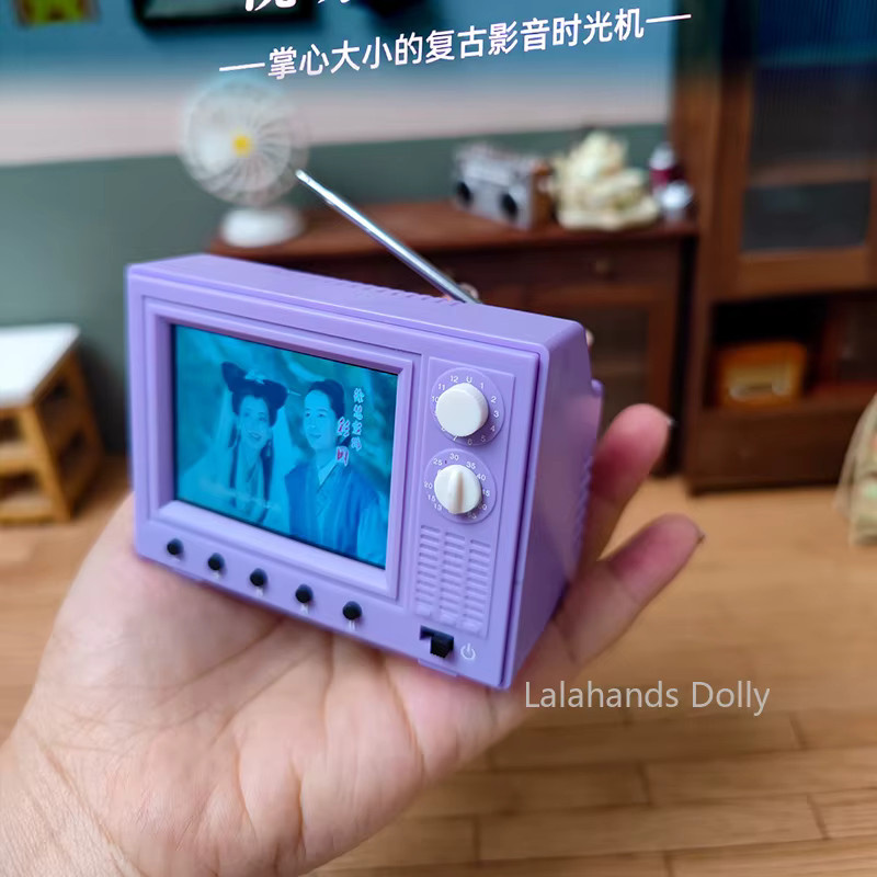 Lalahands Dolly, Mini-Fernseher, Zubehör, Kunststoff - Bild 1