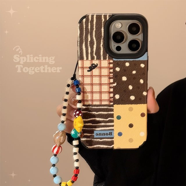 Retro Spleißen Muster Leder Handyhülle mit Handgelenk-Armband für iPhone 16 15 14 13 12 11 Pro Max in Multicolour - Bild 1