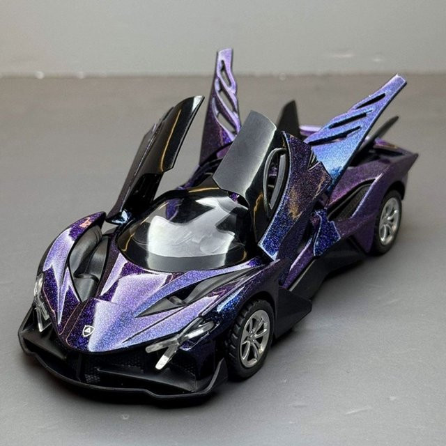 MAKEDA Apollo EVO M4 CSL, Spielzeug Modell, 1:36, Metall, Weiß - Bild 1