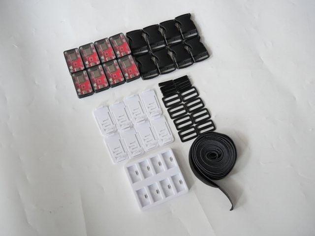 SlimeVR Ganzkörper-Tracker-Kit mit 6 Trackern, LSM6DSR und ESP8266 für VRChat und Motion Capture - Bild 1