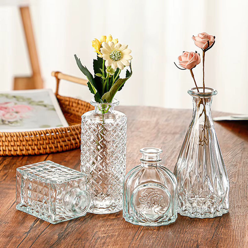 Moderne Glasvase in Flaschenform für Schnittblumen, transparentes Design für deine Wohndekoration - Bild 1