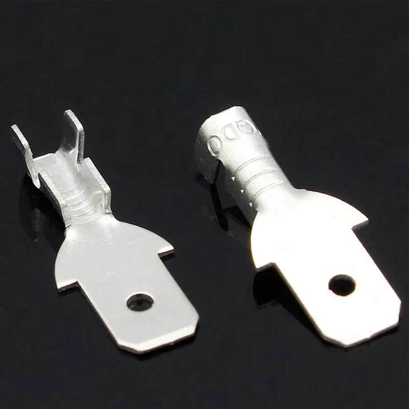 ELECAPITAL 100 Stück isolierte Spaten-Drahtverbinder 4,8 mm Crimp-Anschluss männlich - Bild 2