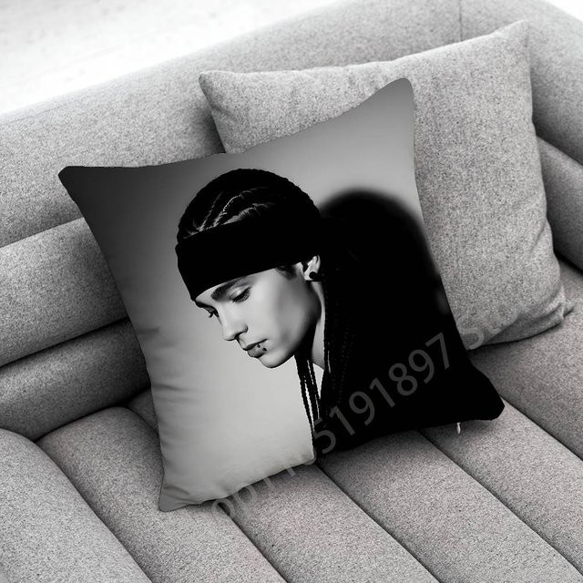 T-Tokio Hotel Tom Kaulitz Kissenbezug, Grau, B/T/H: 40 x 40 x 0 cm - Bild 1