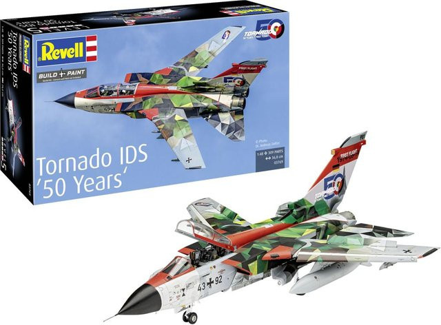Revell Panavia Tornado IDS - 50 Years, Modellbau, 1:48 - Bild 1