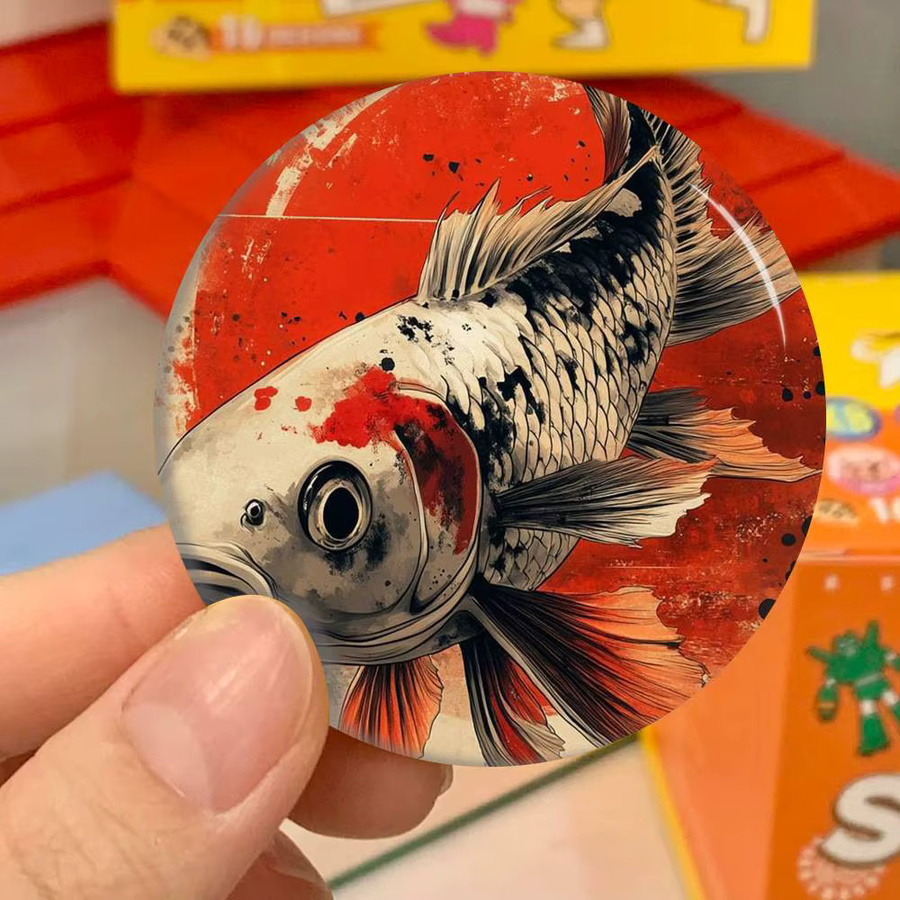 Bilibili Brosche, Japanischer roter Koi-Fisch, Anime-Anstecknadel, Unisex - Bild 2