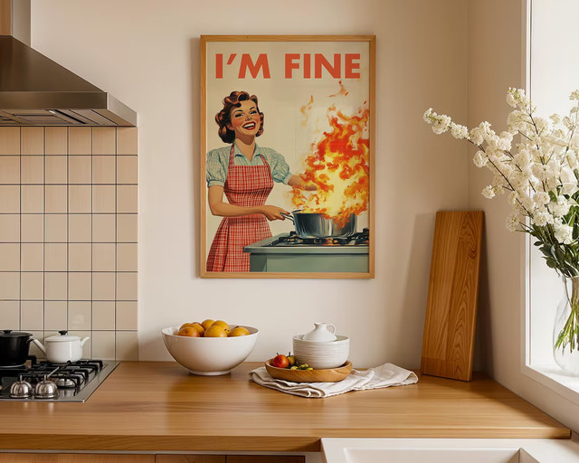 Retro-Küchendruck I'm Fine als mehrfarbiges Vintage-Poster im 50er-Jahre-Stil von SHENCHEN - Bild 1