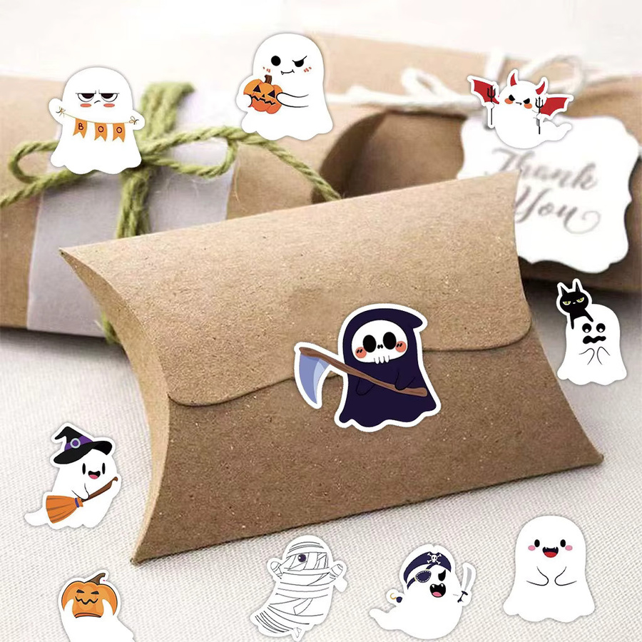 500 Stück Halloween-Geister und Weihnachts-Aufkleber von LanLanStickersWorld in Multicolour als Klebeetiketten für Kinder, Süßigkeiten und Geschenke - Bild 5
