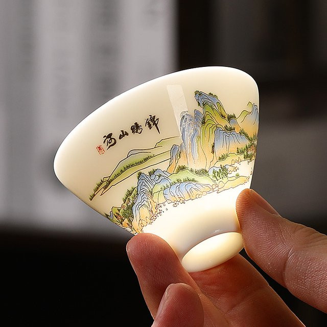 Suet Jade Kung Fu Teetasse aus weißem Dehua Porzellan und Keramik - Bild 1