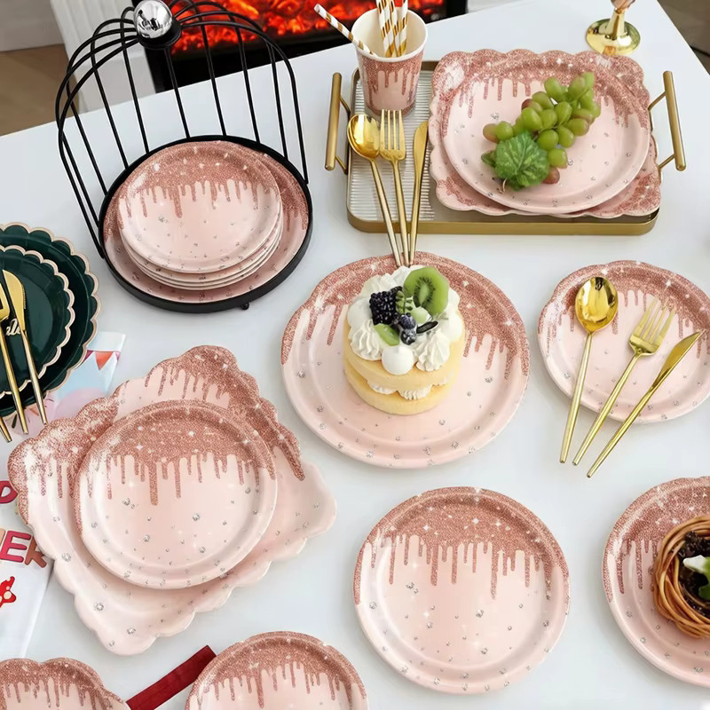 Luxuriöses Einweg-Papiergeschirr-Set in Roségold mit Glitzer-Effekt inklusive Tassen und Servietten für Hochzeiten und Geburtstage - Bild 3