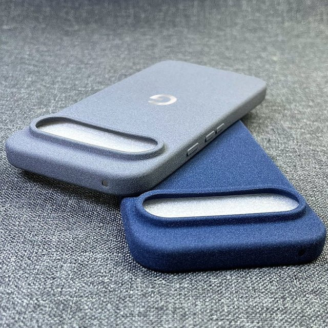 Minimalistische Silikonhülle für Google Pixel 11 10 9 8 7 A Pro XL mit Linsenschutz und Sand-Gefühl in Grün - Bild 1
