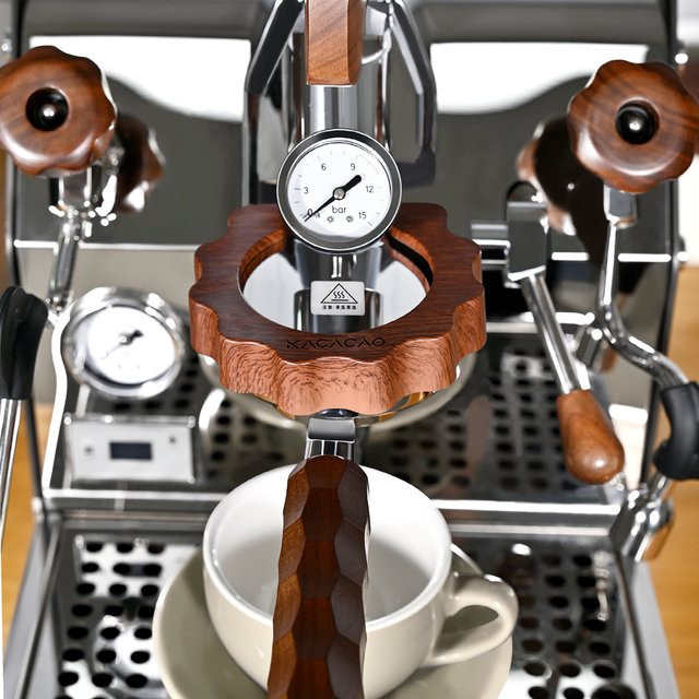 Kacacao Anti-Verbrühungs-Ring für E61 Kaffeemaschinen Braukopf Hitzeschild Barista-Werkzeug in Schwarz und Braun - Bild 1