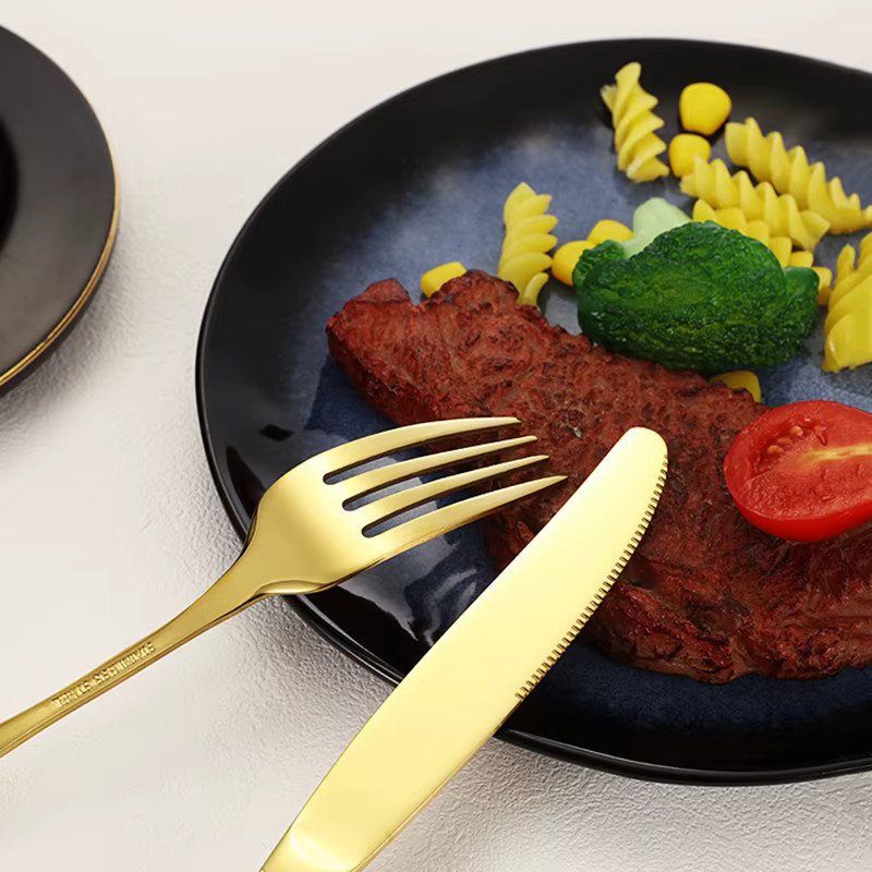 Huangting Besteckset aus Edelstahl in Gold, 30-teilig mit Steakmesser, Gabel, Löffel und Dessertbesteck - Bild 4