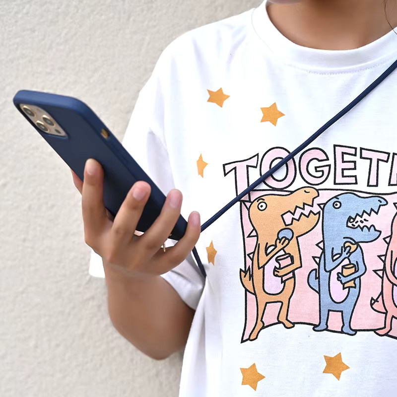 MOON GIRL Telefon Lanyard – Einstellbare und abnehmbare Handy-Kette als universelles Zubehör für dein Smartphone - Bild 3