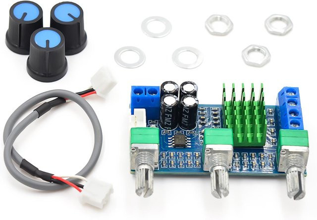 Andoer XH-M567 Digitaler Audio Verstärker TPA3116D2 mit Höhen- und Bass-Regulierung, Dual-Channel, 12-24V DC, 80Wx2, bunt - Bild 1