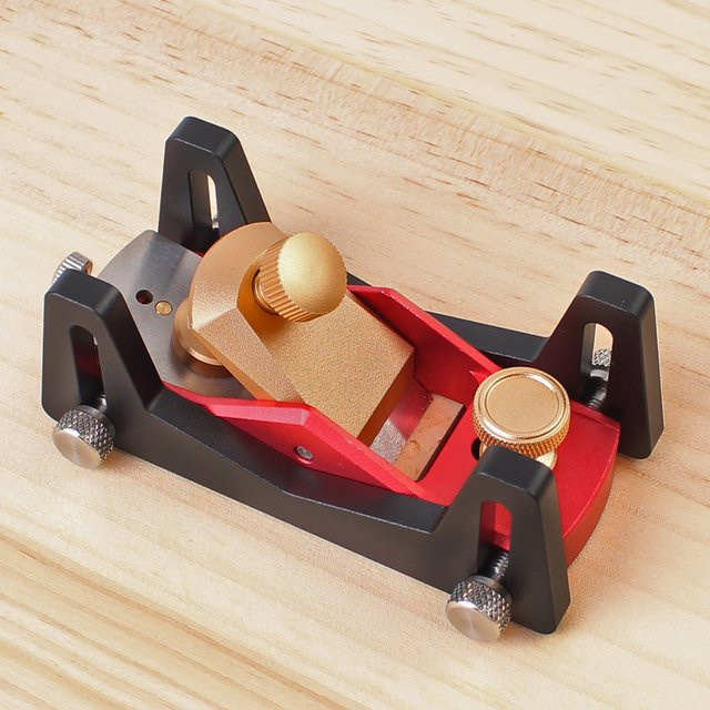 Verstellbarer universeller Präzisions-Handhobel in Rot mit einstellbarem Winkel und einstellbarer Schnitttiefe für die Holzbearbeitung und Möbelmodellierung - Bild 1