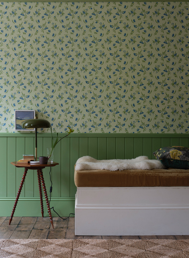 Farrow & Ball Tapete Botanical Floral in Grün und Multicolour aus Papier im Country House Stil - Bild 1