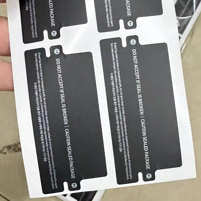 100 Stück Samsung Galaxy S24 Ultra und S24 Plus Schutzfolien für die Box-Verpackung in Weiß - Bild 1