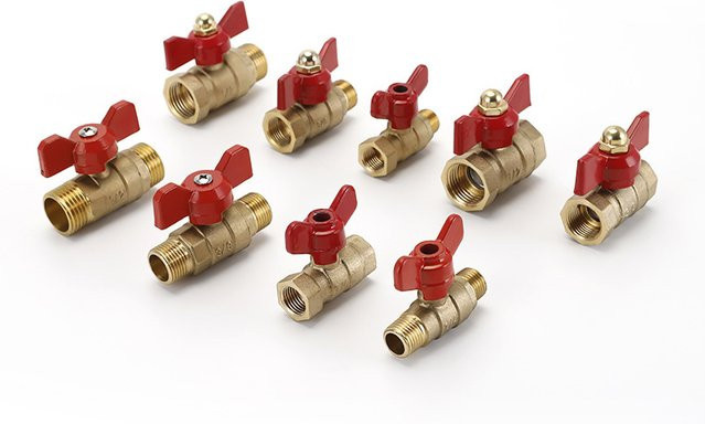 ESHYLALA Schmetterlings-Kugelhahn aus Messing in Brushed Brass mit 1/2" BSP Gewinde, männlich auf weiblich, Absperrventil für Luftkompressor, Wasser, Gas und Öl - Bild 1