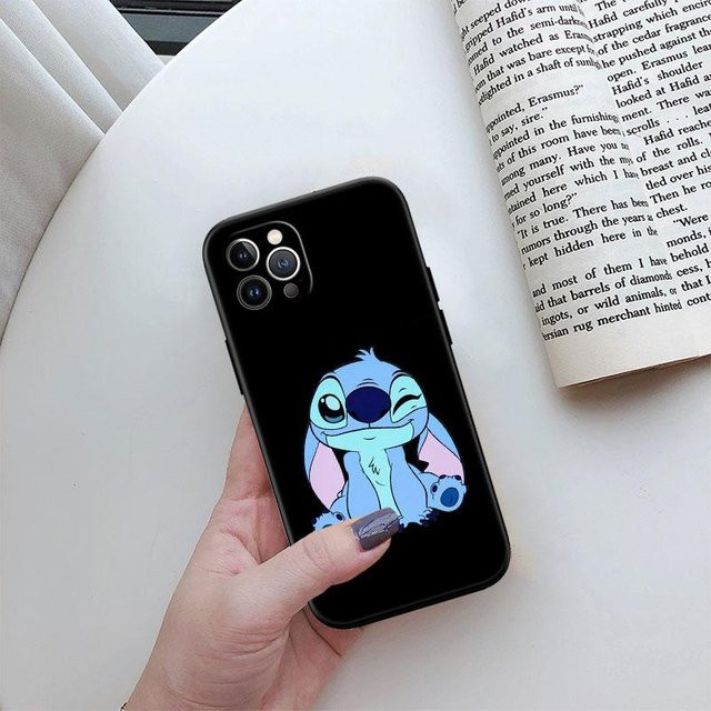 Handyhülle mit Cartoon Stitch Design für Motorola Edge 70, 60s, 70, G86, G56, G54, E14, G04S, G45, G64 Pro, Power, Neo, Fusion in Schwarz - Bild 1