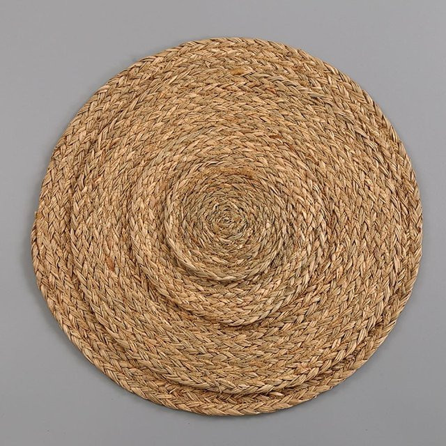Runde Tischsets aus handgeflochtenem Strohmaterial von Yiran Furniture in Beige, rutschfest, Durchmesser: 18 cm - Bild 1