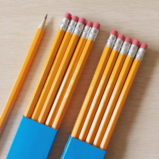 20 Stück HB Bleistifte mit Radiergummi in Schwarz und Gelb für die Schule - Bild 1