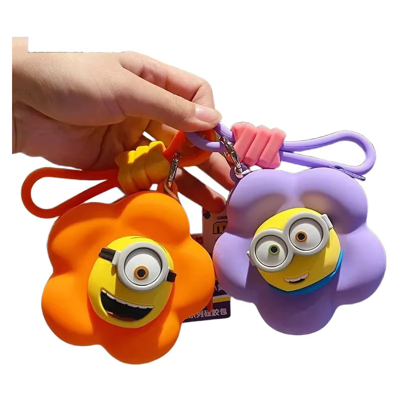Minions Anhänger, PVC, Blumen, Schlüsselanhänger - Bild 4
