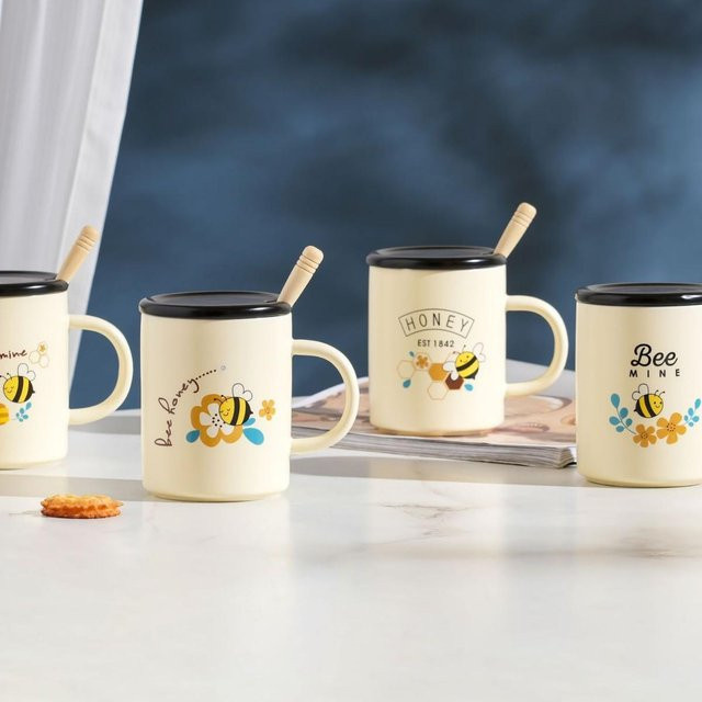 Niedliche Keramiktasse mit Biene-Motiv, Deckel und Löffel, Weiß, 400 ml - Bild 1